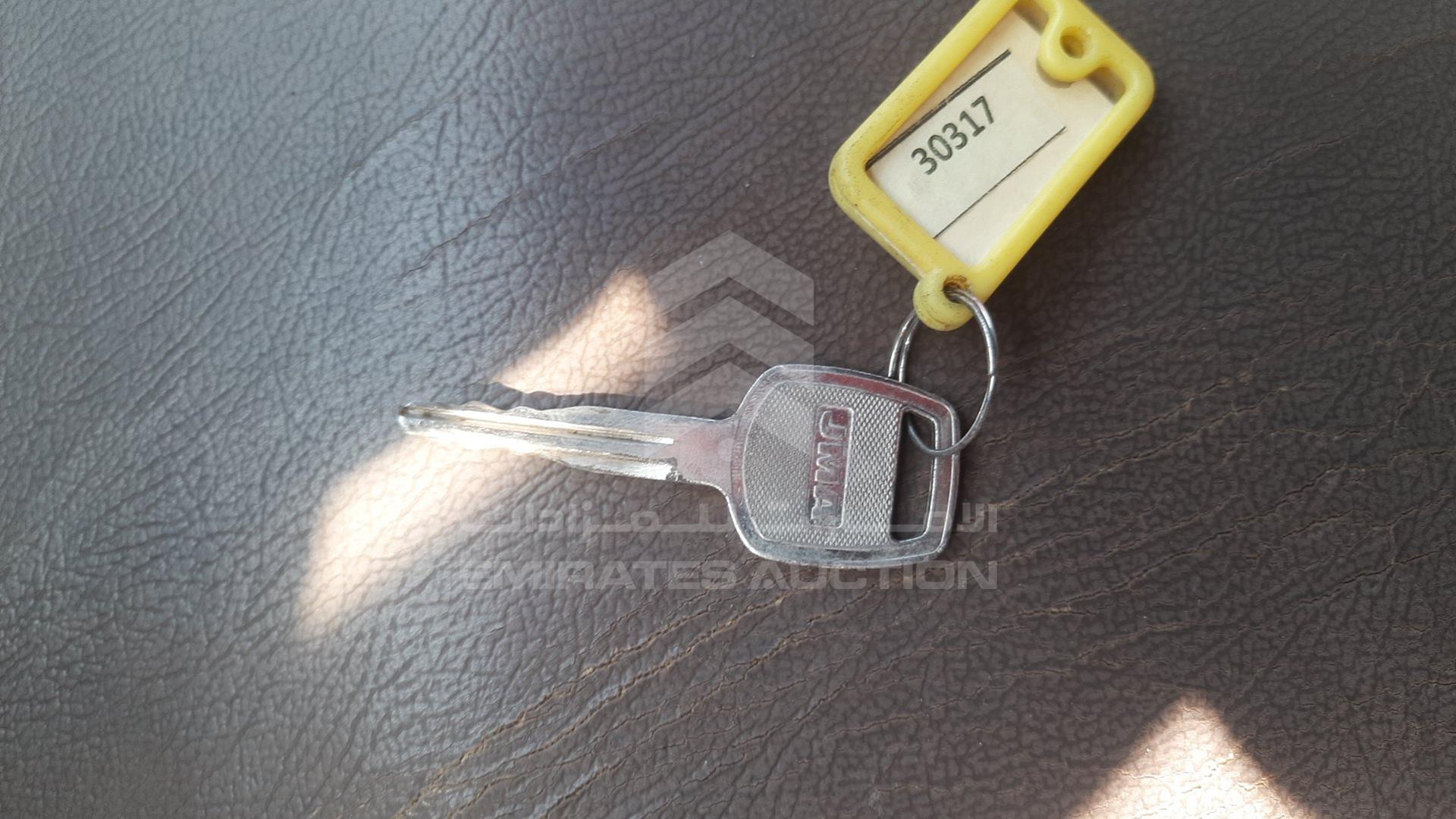 2007 NISSAN 2400 VIN: JN6DD23S07X216038
