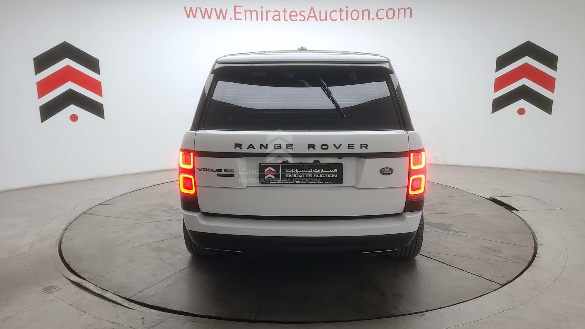 2014 RANGE ROVER VOGUE VIN: SALGA2EFXEA168100