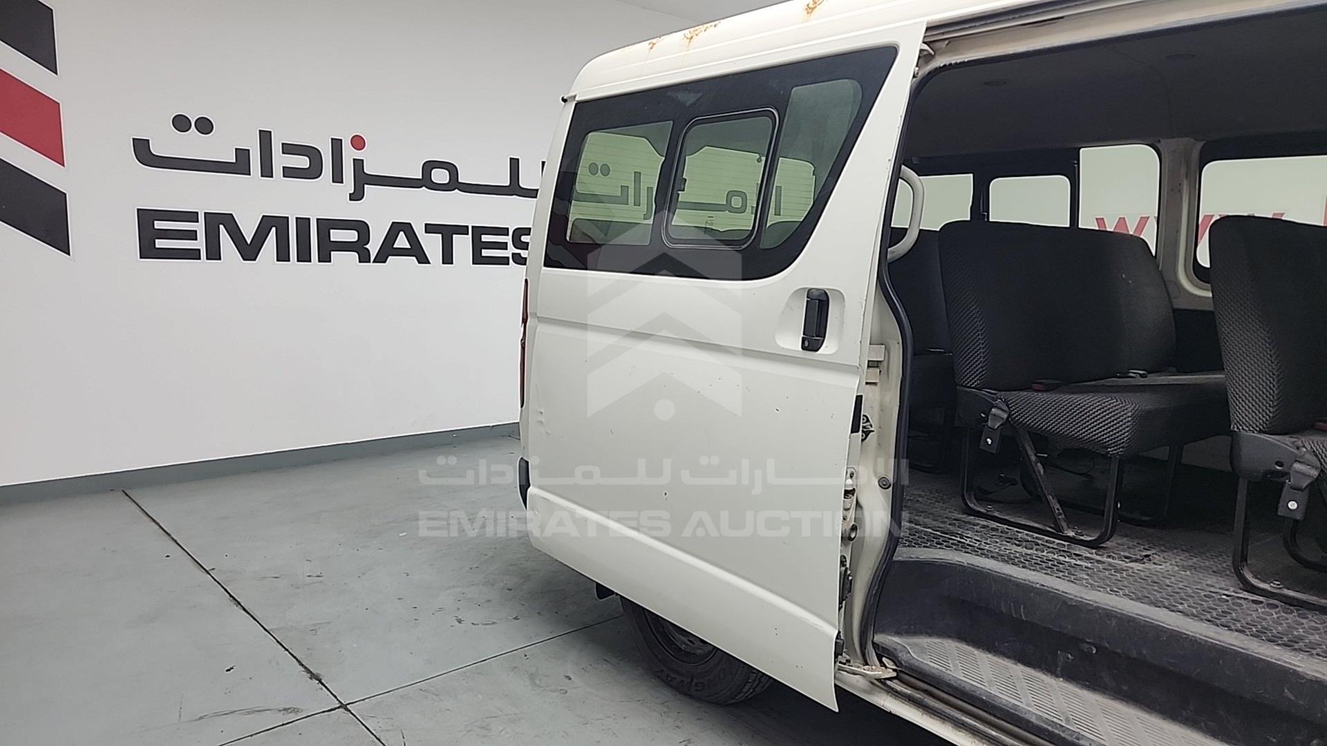 2015 TOYOTA HIACE VIN: JTGRX12PXF8046161