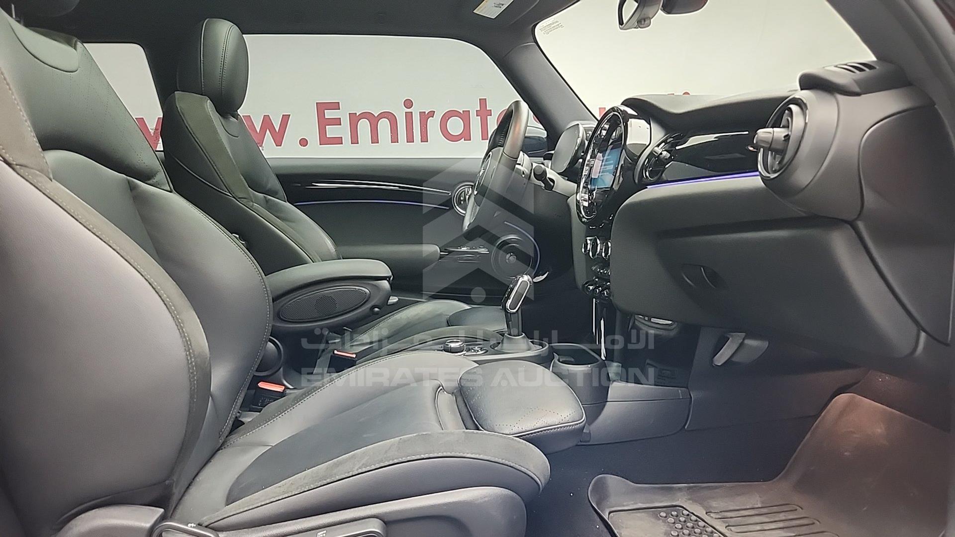 2023 MINI COOPER S VIN: WMW13DJ02P2T19199