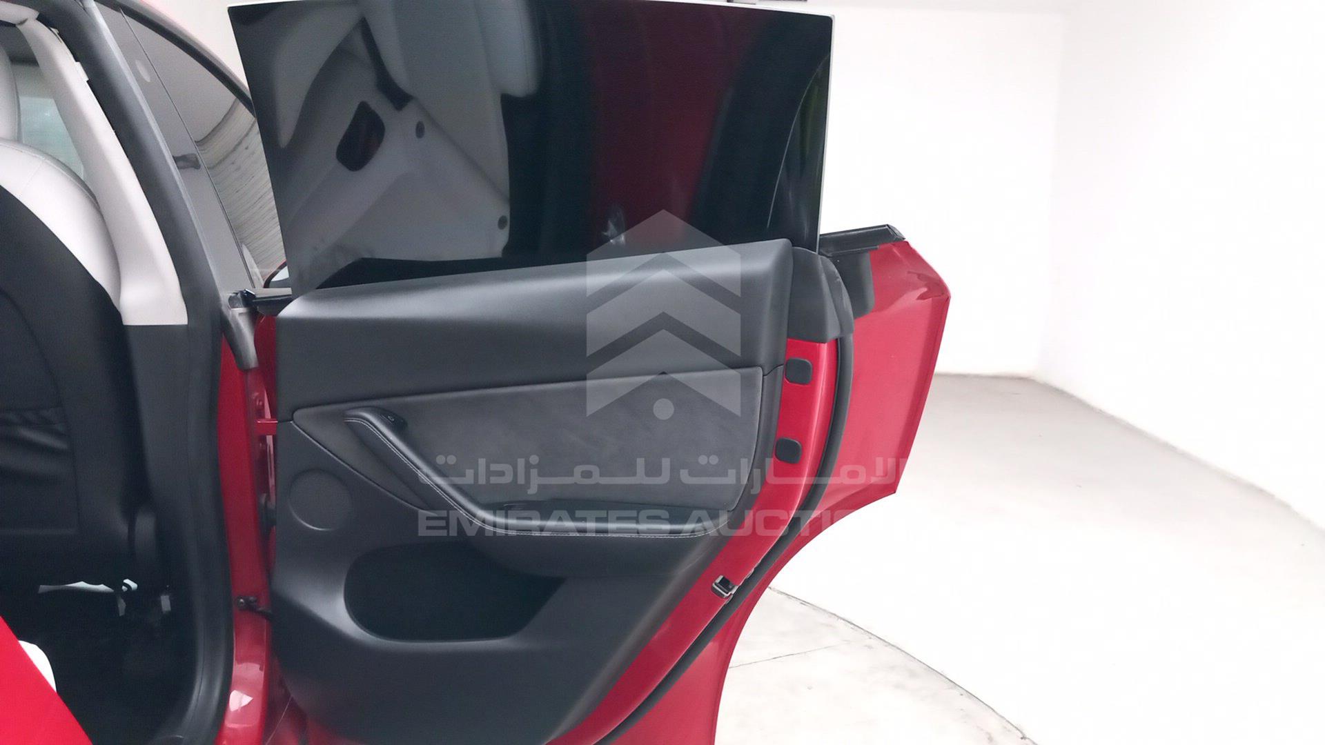2022 TESLA MODEL Y LONG RANGE VIN: LRWYGCEK3NC345732