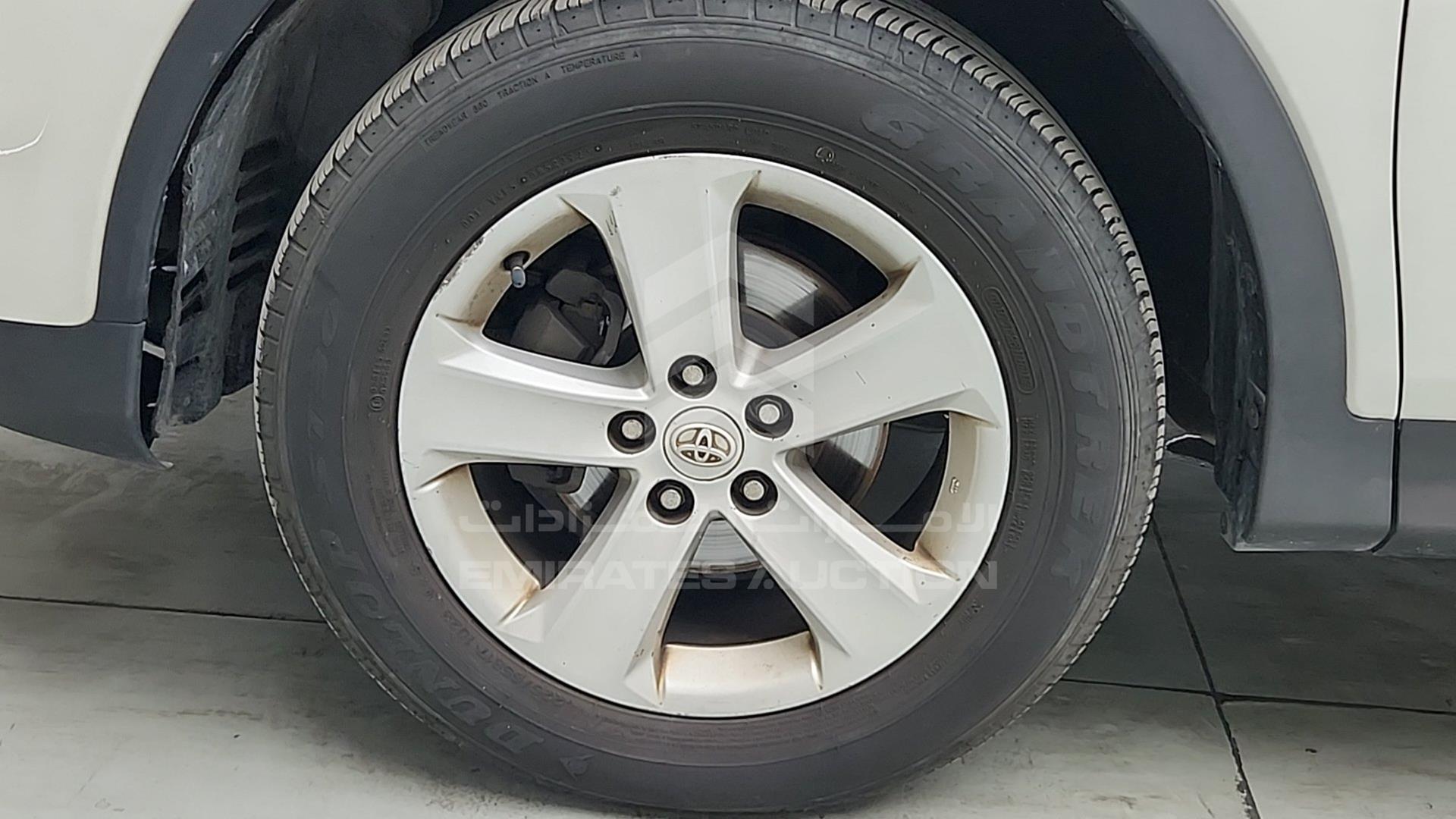2014 TOYOTA RAV-4 VIN: JTMBF9EV3EJ006439