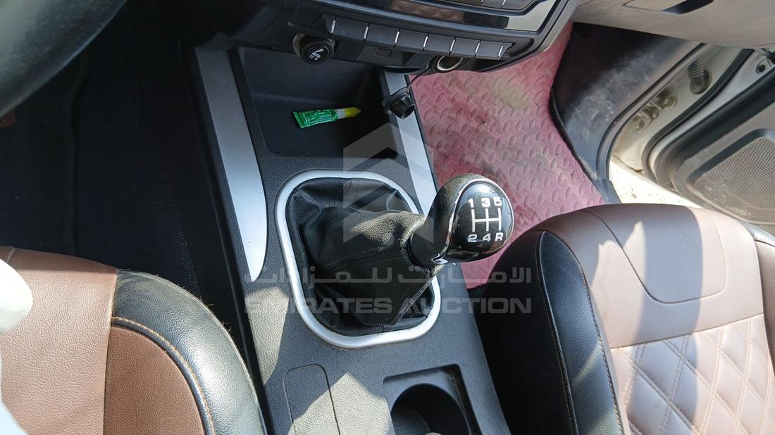2025 Foton Tunland — Gear View — Photo 16