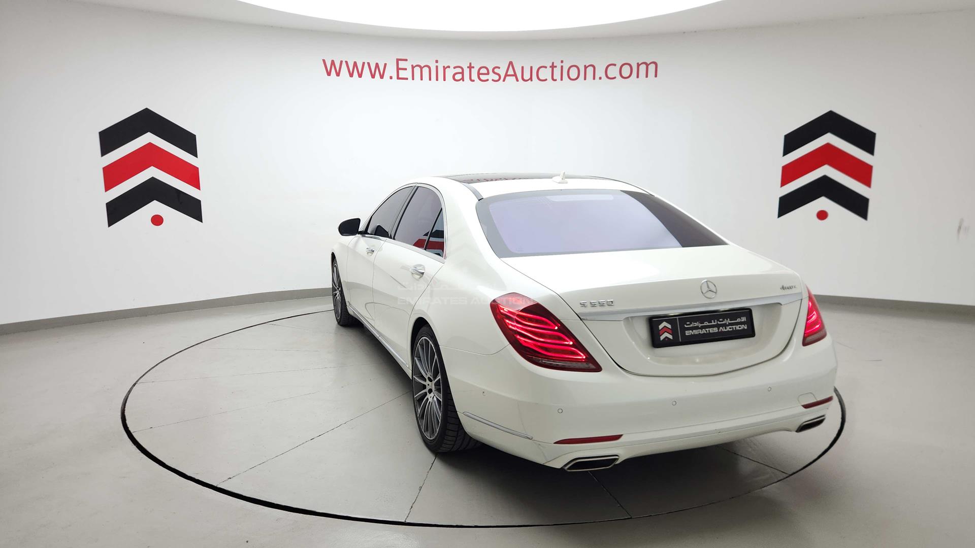 2015 MERCEDES S 550 VIN: WDDUG8FB1FA098842