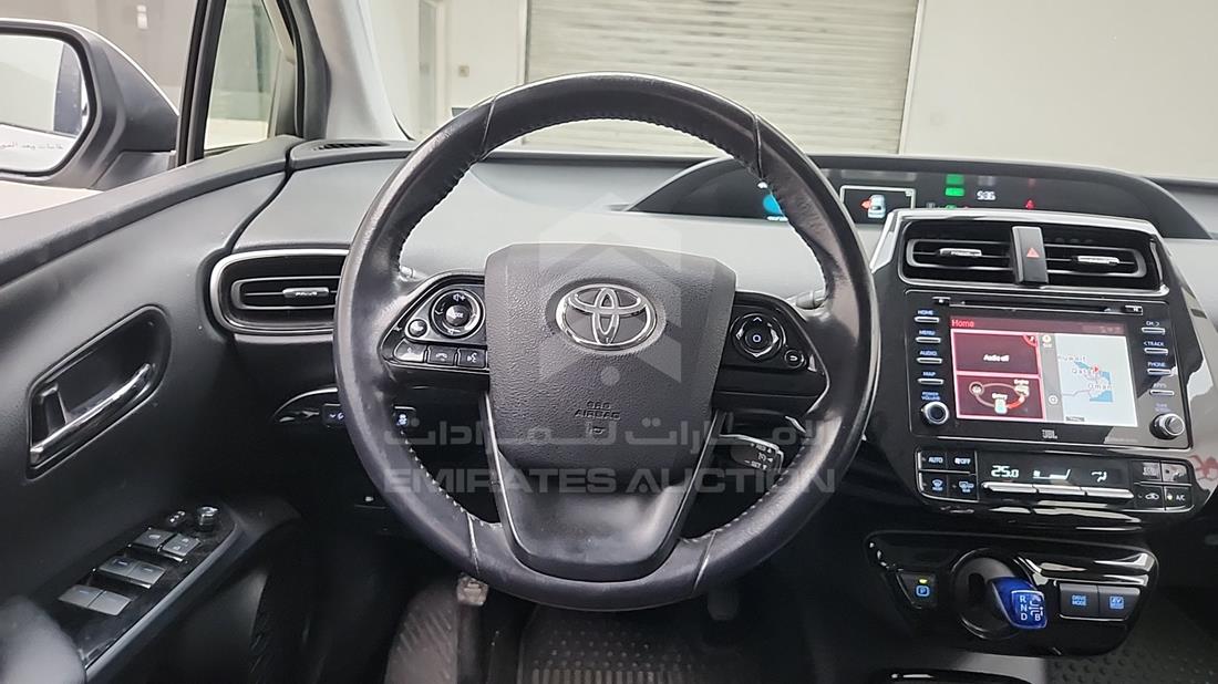 2020 Toyota Prius — Steering & Mounted Controls — Photo 16