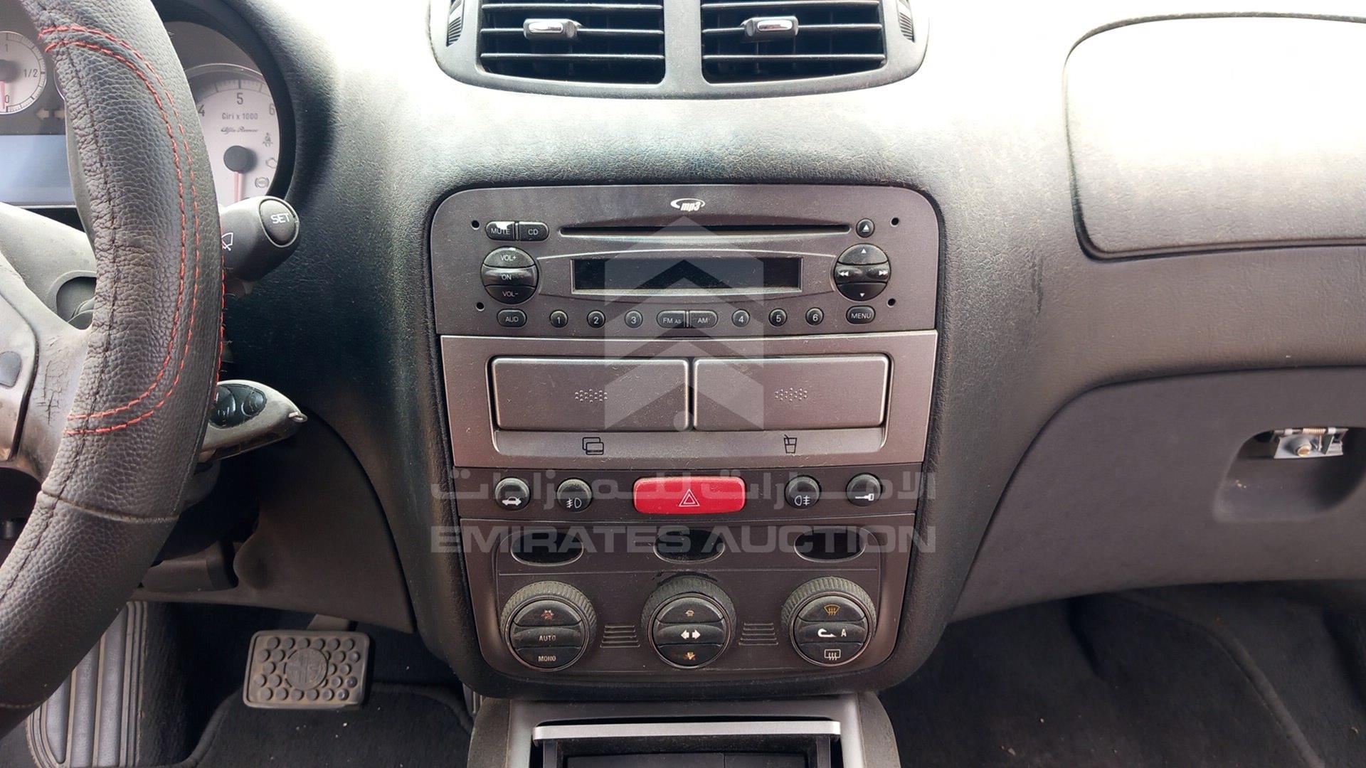 0 ALFA ROMEO ALFA GT VIN: ZAR93700005242803
