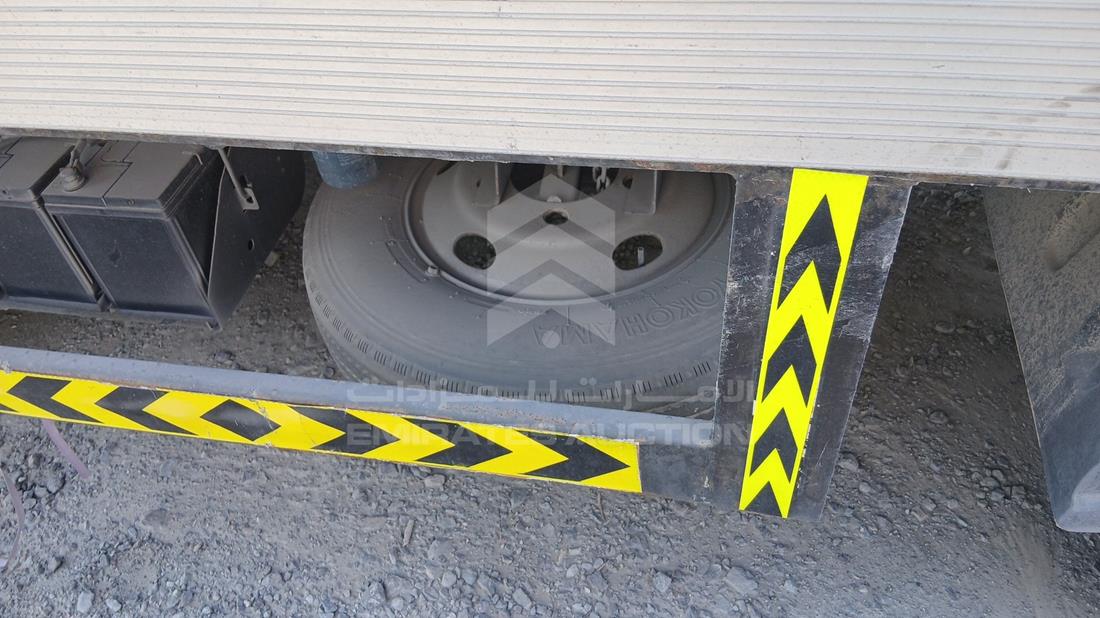 2014 Isuzu NMR — Spare Tyre — Photo 19