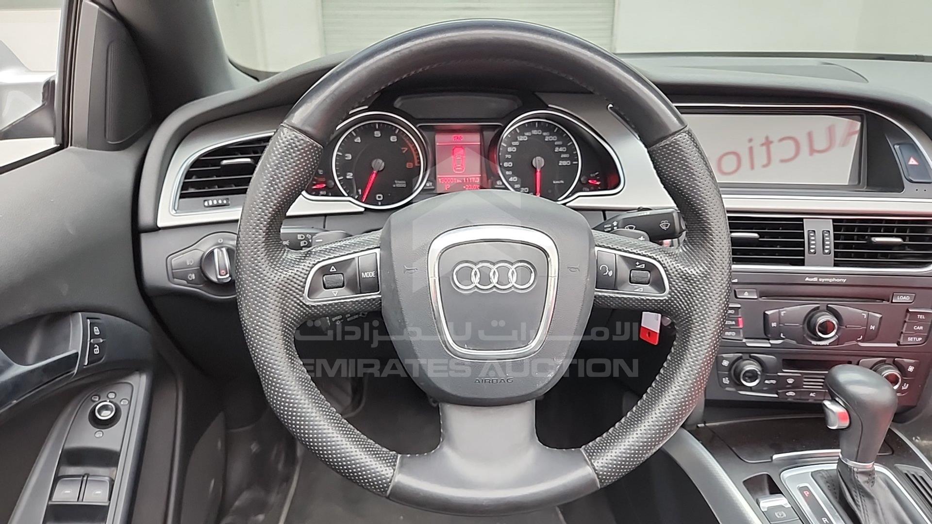 2010 AUDI A5 VIN: WAUAFB8F9AN012270