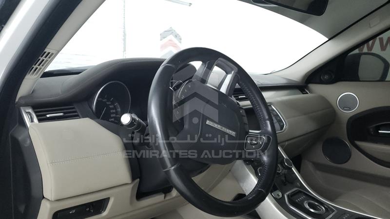 SALVA2BG4FH967657 Auction: EmiratesAuction Lot: 405169 SALVA2BG4FH967657 Range Rover Evoque 2015 WHITE Photo 11