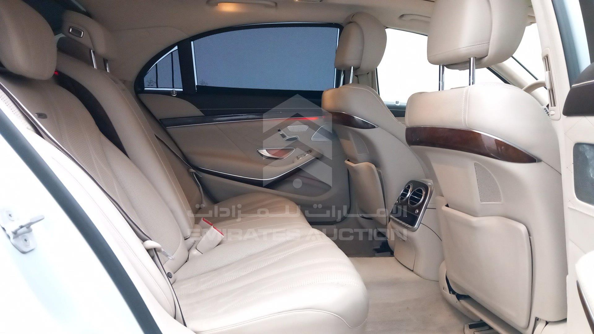 2015 MERCEDES S 63 AMG VIN: WDDUG7JB7FA074434