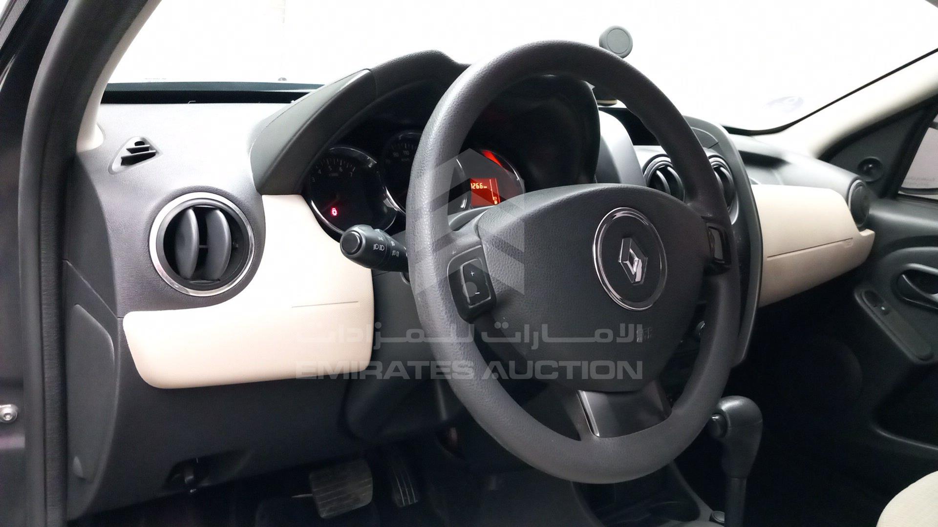 2017 RENAULT DUSTER VIN: VF1HSRCH5HA515793