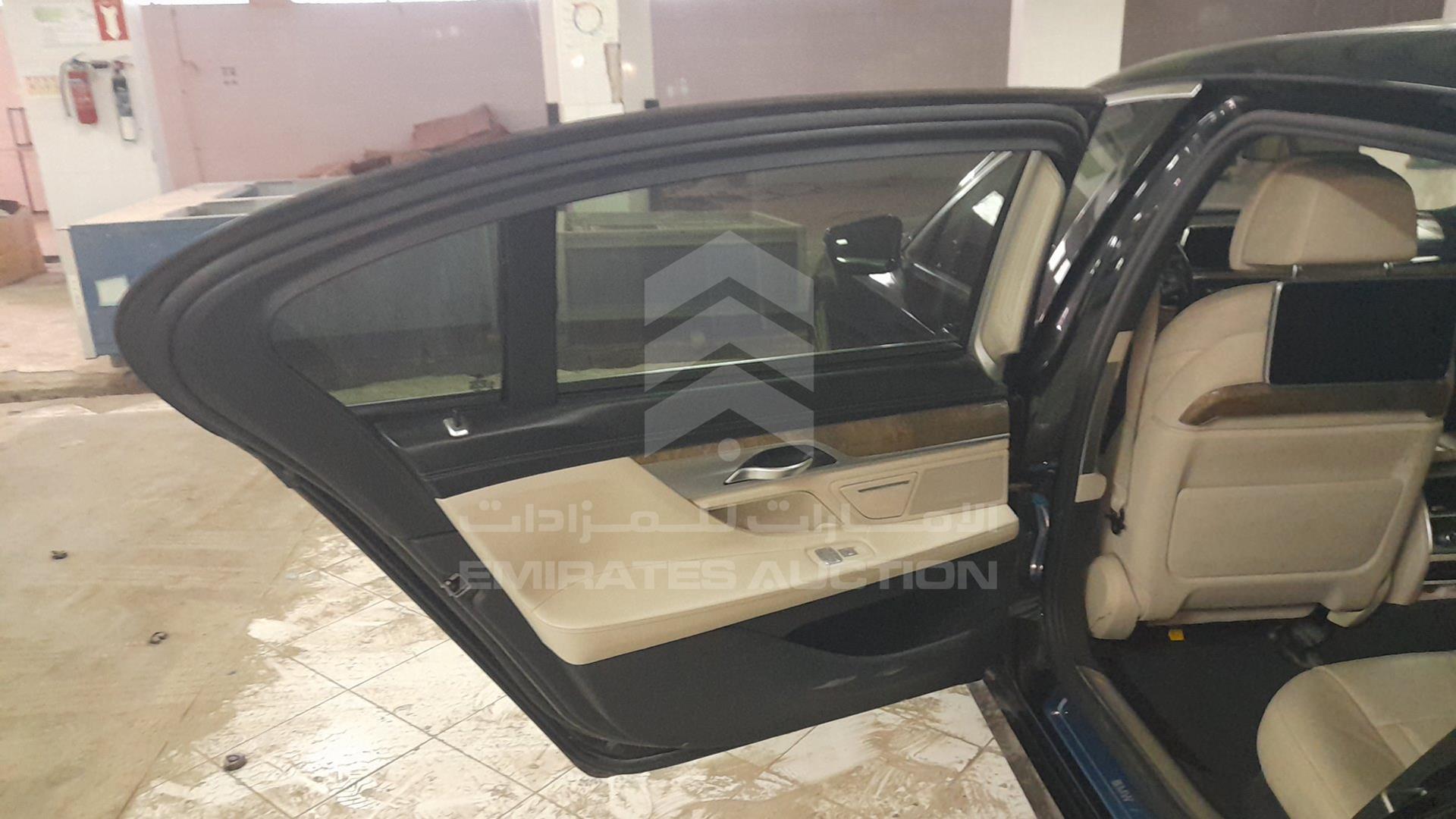2020 BMW 730 LI VIN: WBA7T0A03LGJ08822