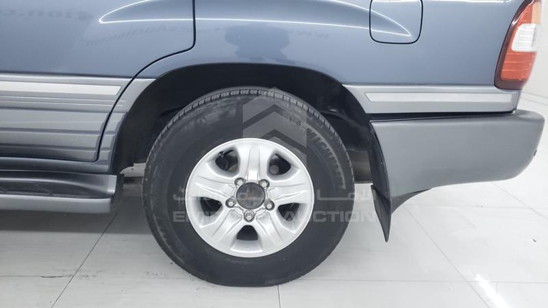 JTEHJ09J665125149 Auction: EmiratesAuction Lot: 406549 JTEHJ09J665125149 Toyota Land Cruiser 2006 BLUE Photo 30