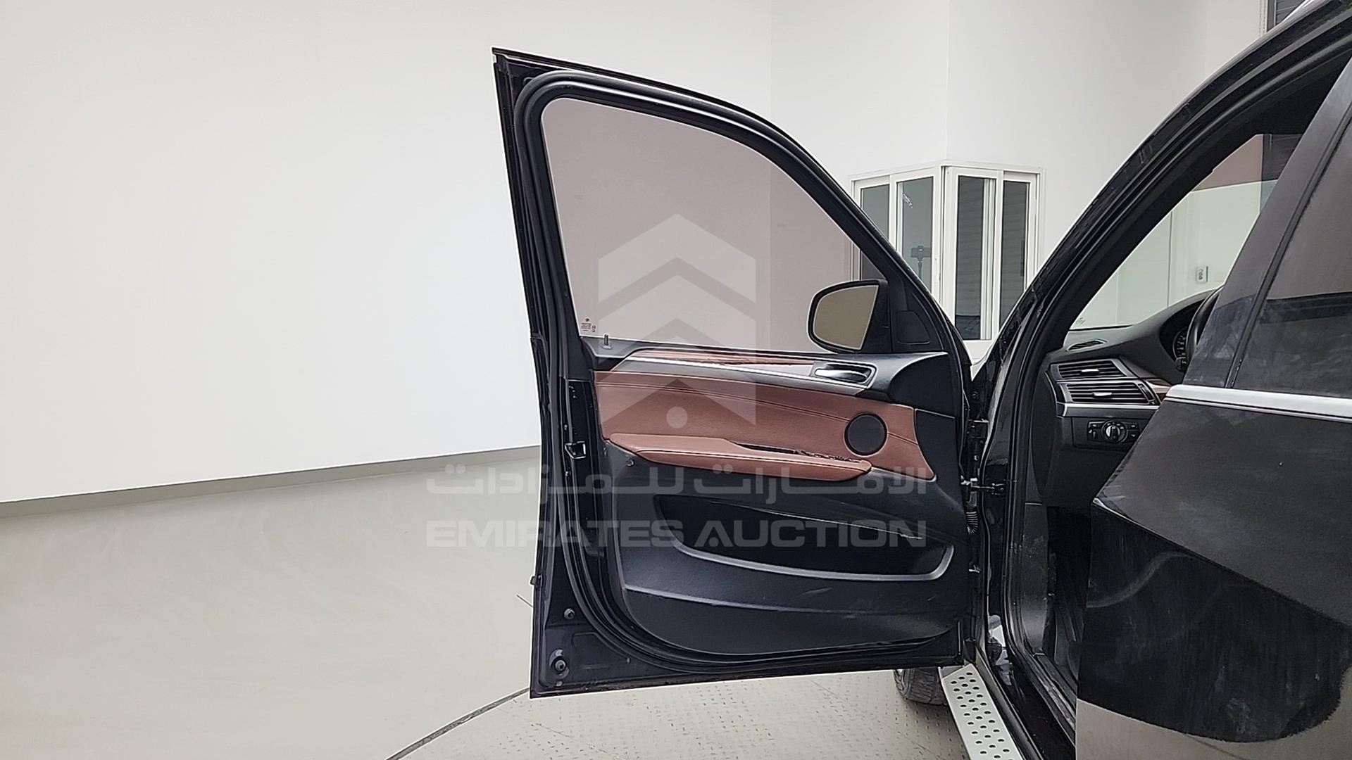 2013 BMW X5 VIN: WBAZV4107DL923737