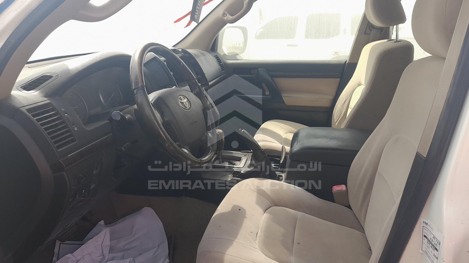 2011 TOYOTA LAND CRUISER VIN: JTMHU09J2B4042653