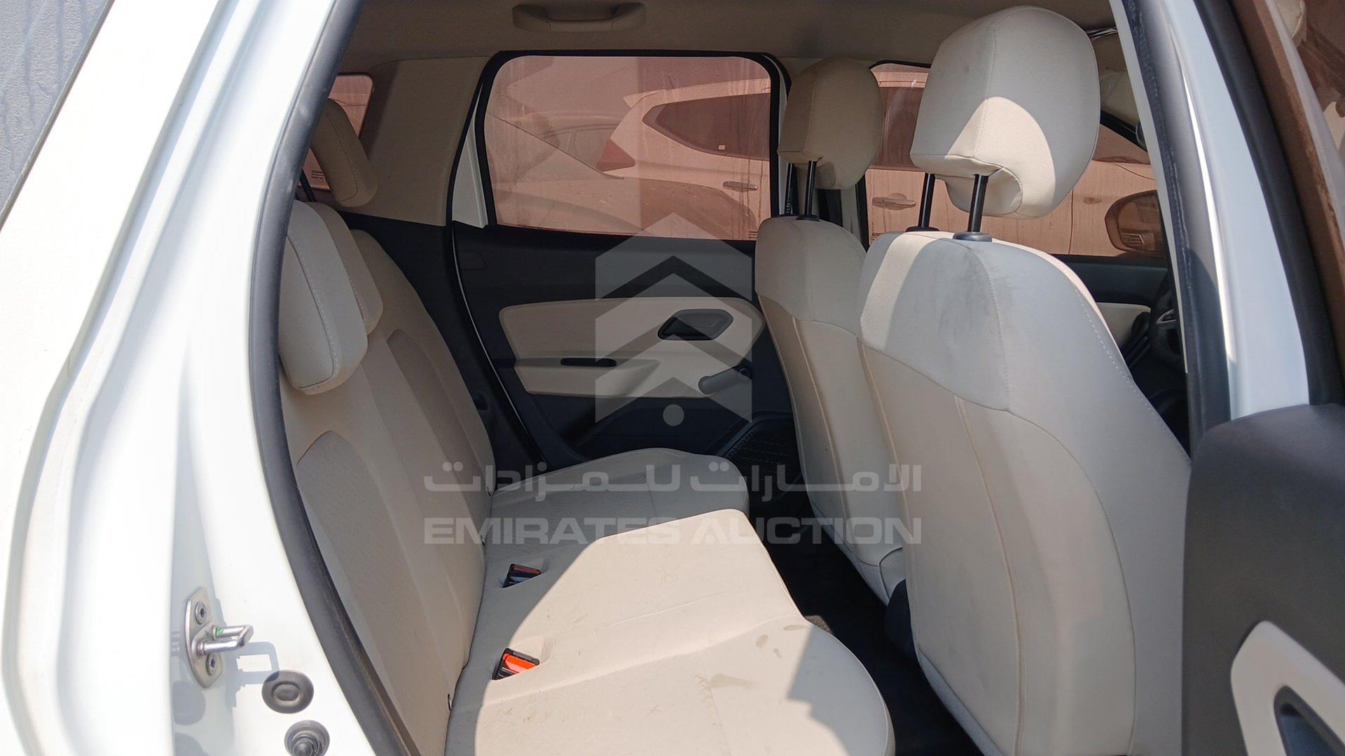2019 RENAULT DUSTER VIN: VF1HSRMXXKA465745