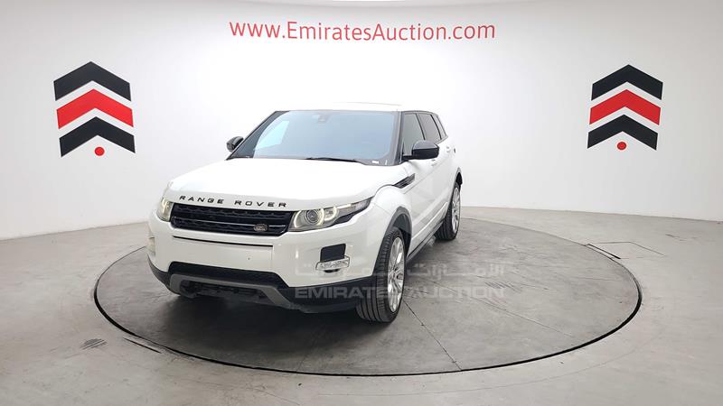 SALVA2BG0EH935397 Auction: EmiratesAuction Lot: 416781 SALVA2BG0EH935397 Range Rover Evoque 2014 WHITE Photo 7