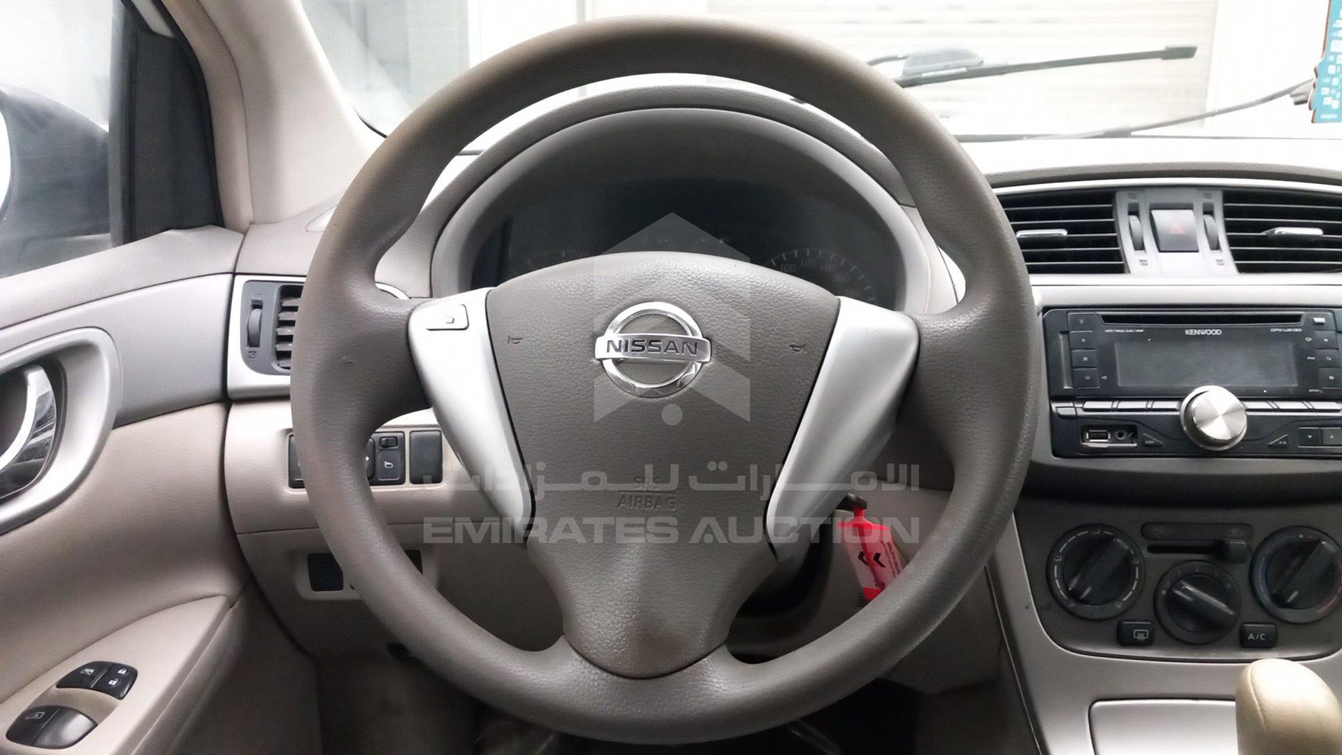 2015 NISSAN TIIDA VIN: MNTBC2C98F6006777