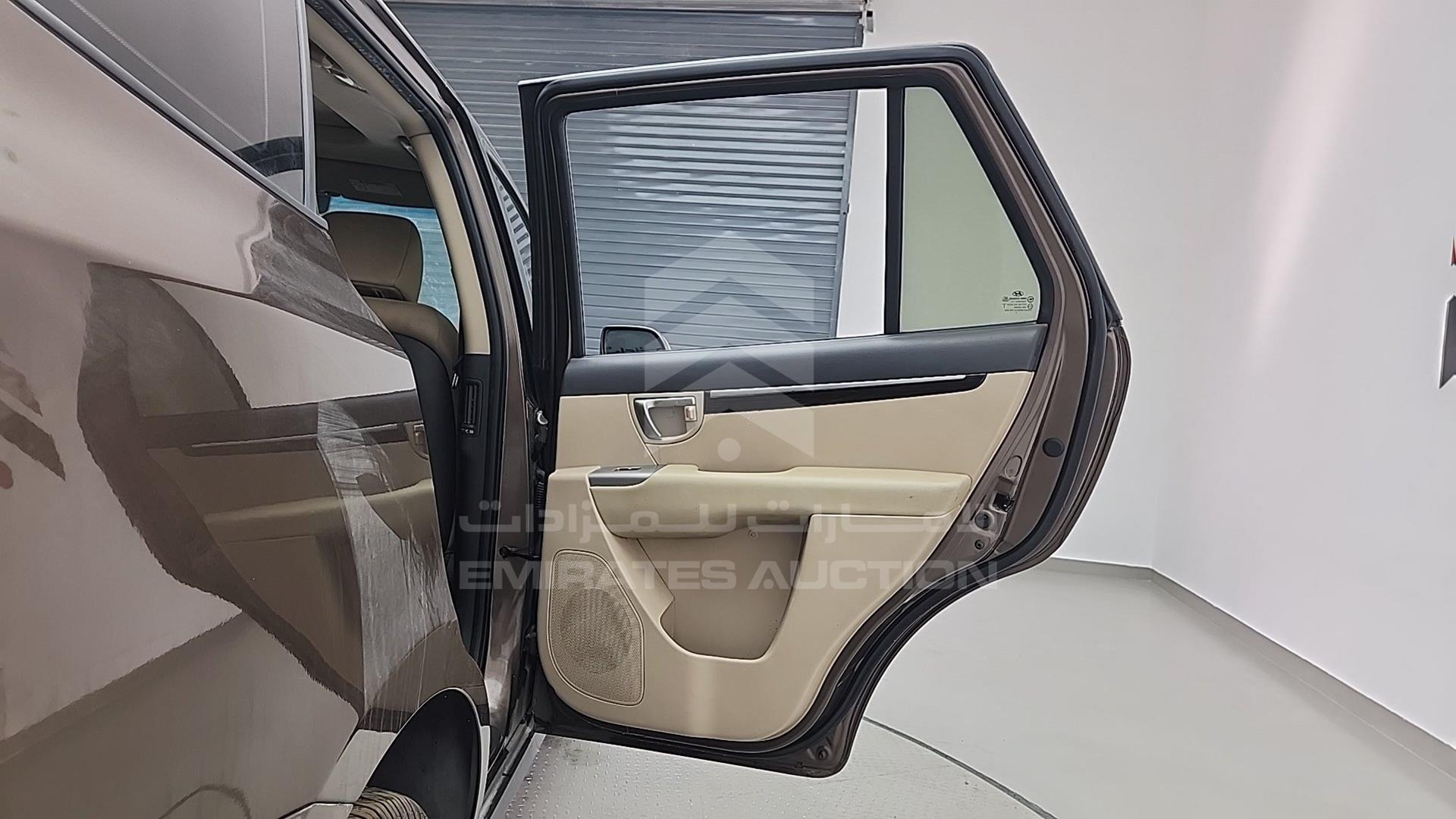 2012 HYUNDAI SANTA FE VIN: KMHSH81B0CU797908