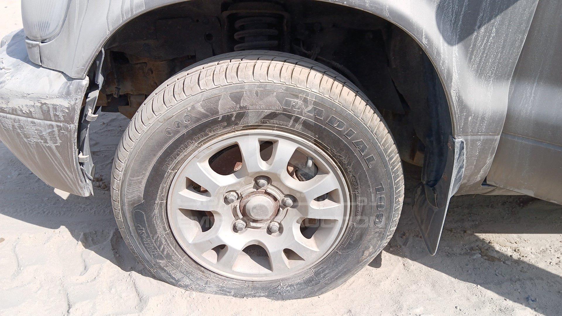 2003 KIA SPORTAGE VIN: KNAJA543435175732