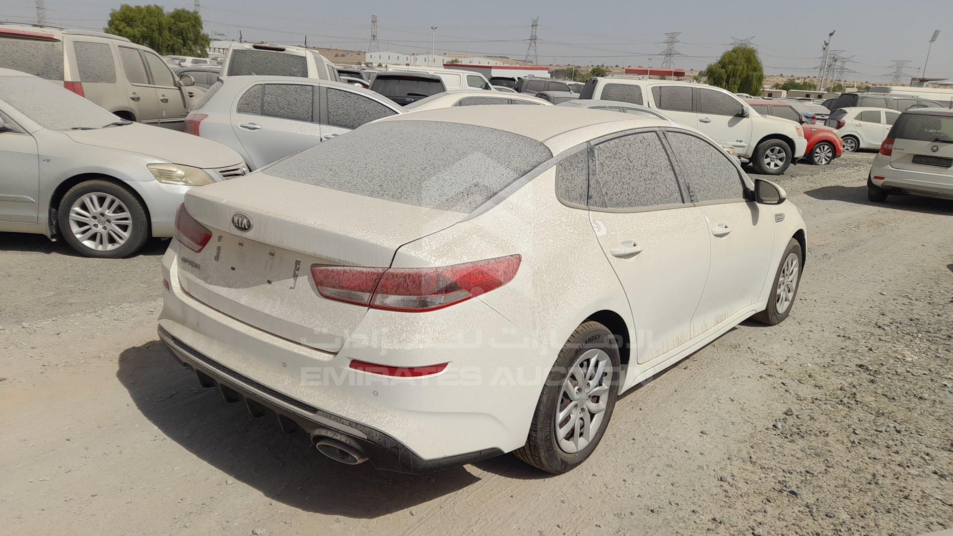 2019 KIA OPTIMA VIN: KNAGT4110K5328641