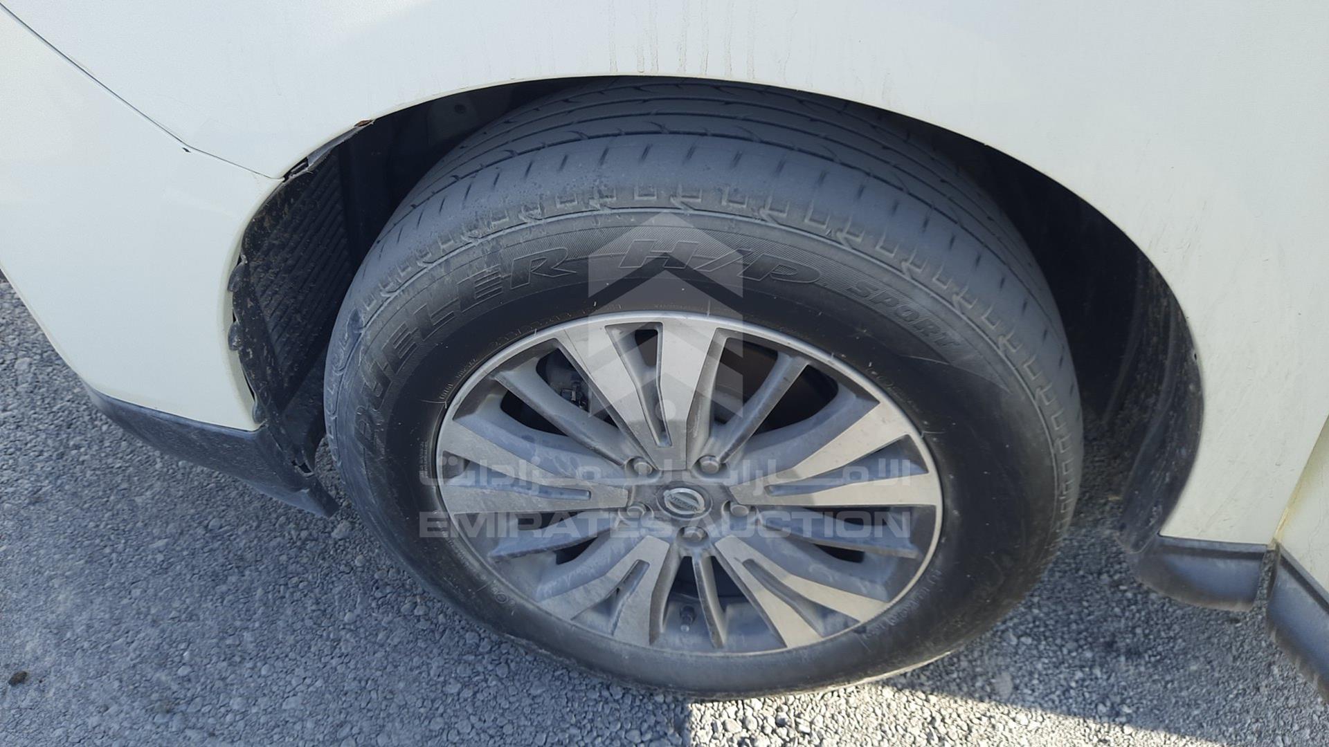 2018 NISSAN PATHFINDER VIN: 5N1DR2M53JC600581
