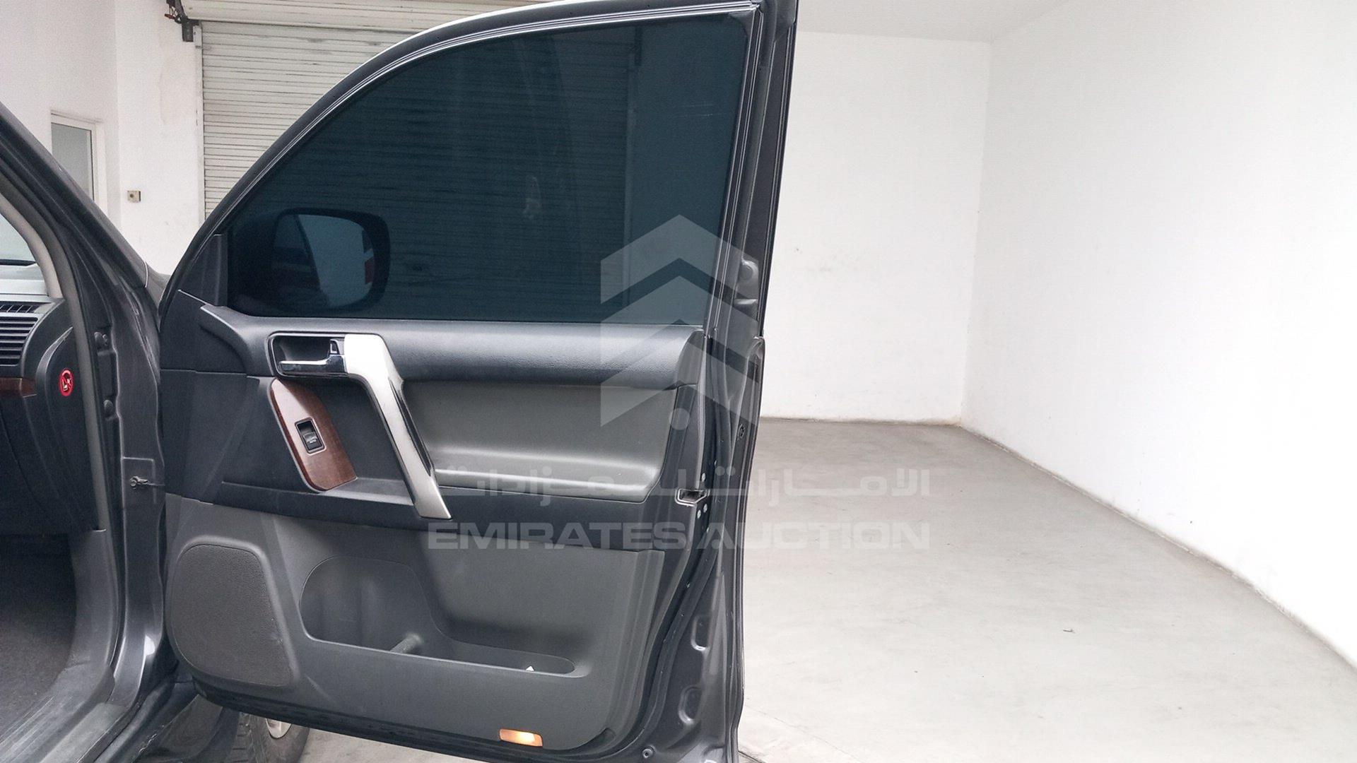 2011 TOYOTA LAND CRUISER PRADO VIN: JTEBU3FJ8BK028260