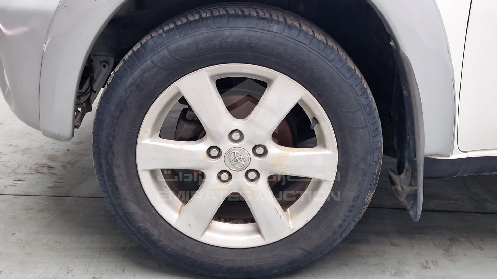 2005 TOYOTA RAV-4 VIN: JTEHH20V250299867