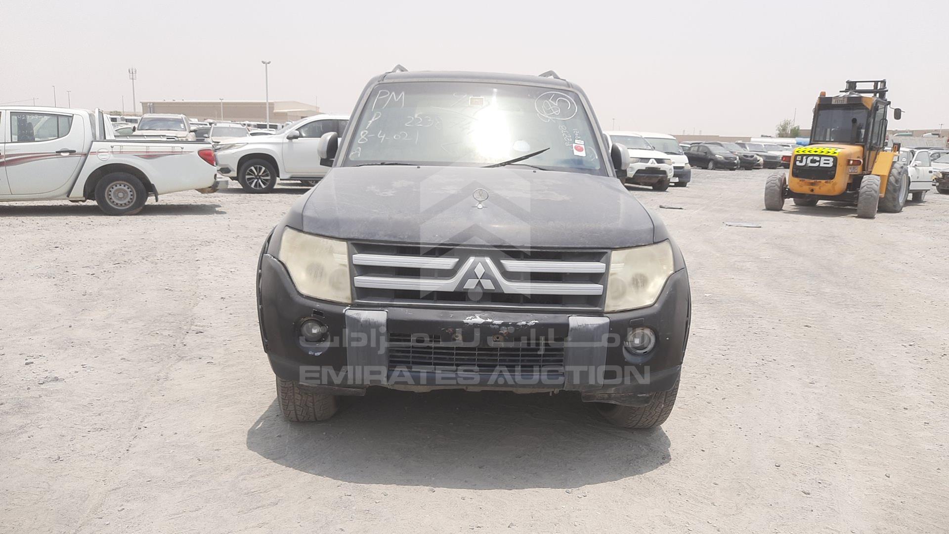 2008 MITSUBISHI PAJERO VIN: JMYLRV93W8J730399