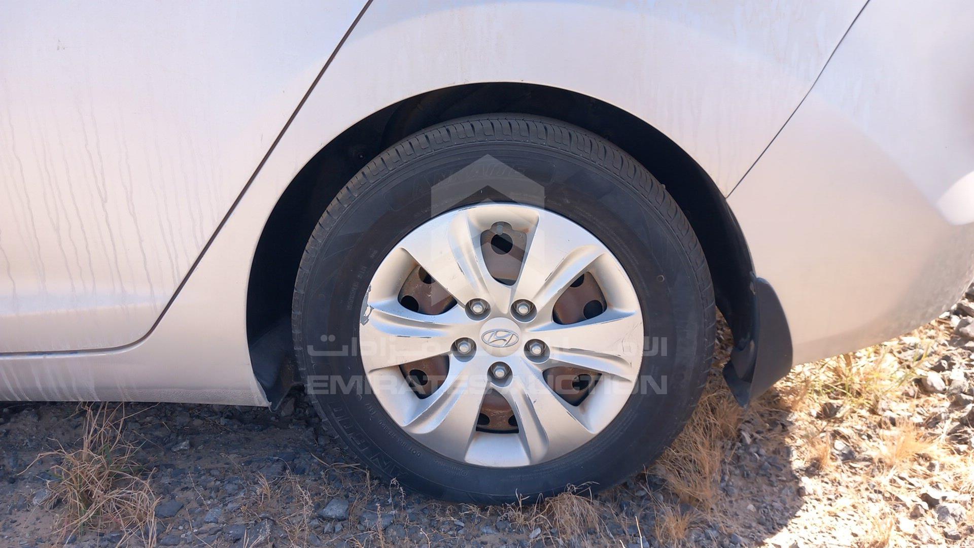 2013 HYUNDAI ELANTRA VIN: KMHDG41C1DU604499