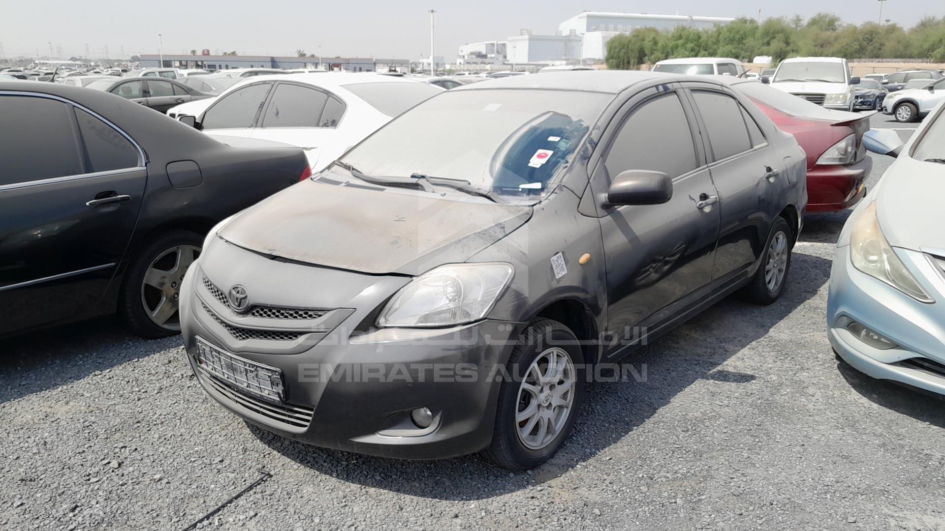 2009 TOYOTA YARIS VIN: JTDBW923194031752