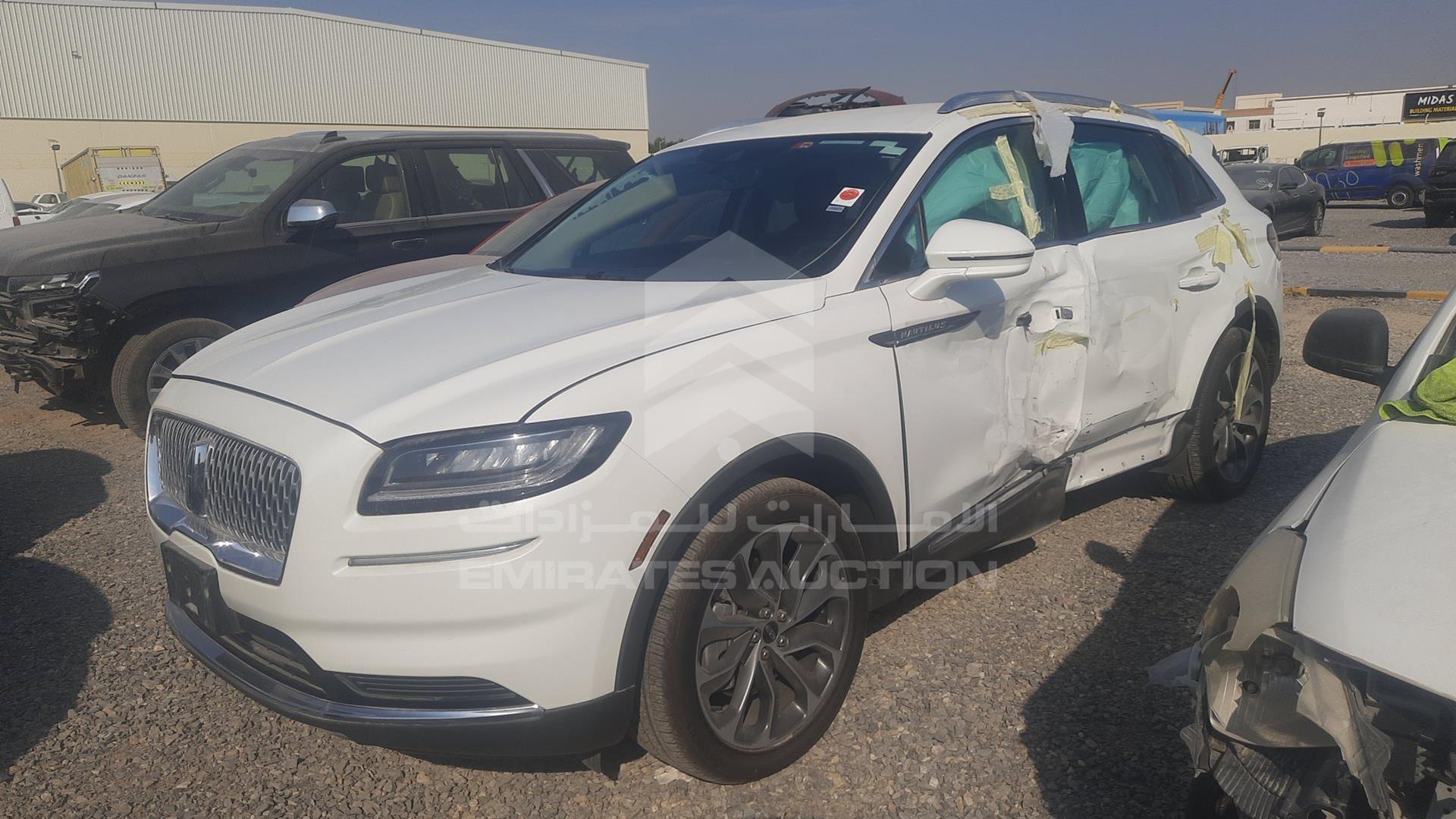 2022 LINCOLN NAUTILUS VIN: 2LMPJ8J95NBL23196