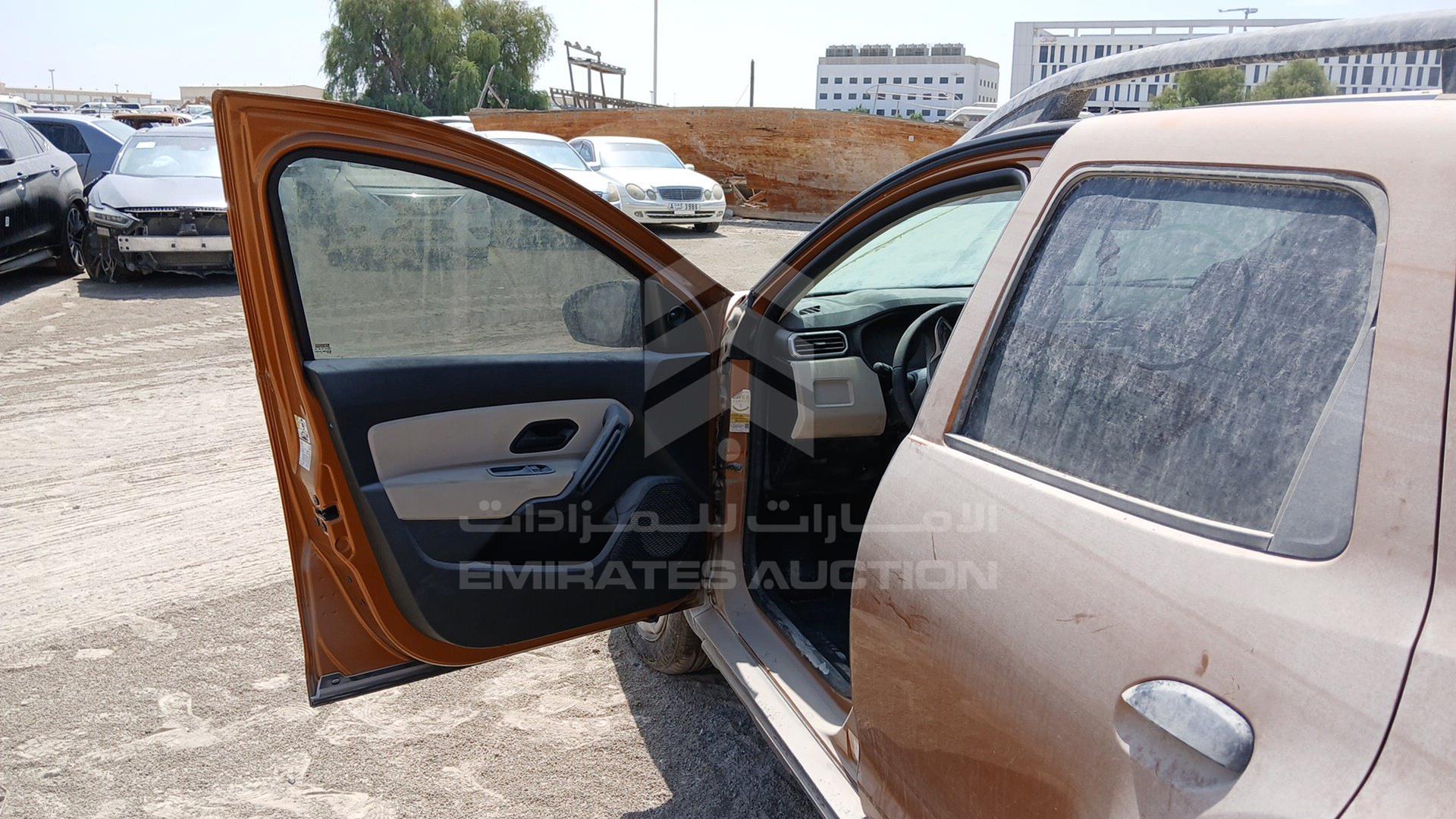 2020 RENAULT DUSTER VIN: VF1HSRMX1LA564178