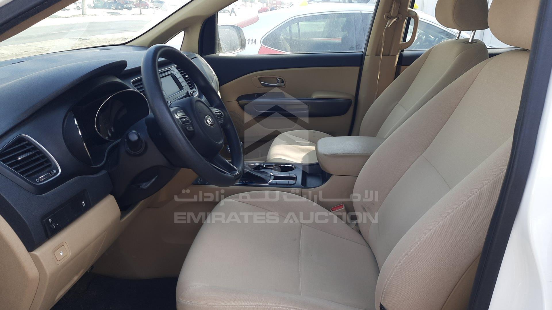 2020 KIA CARNIVAL VIN: KNAMB8126L6638052
