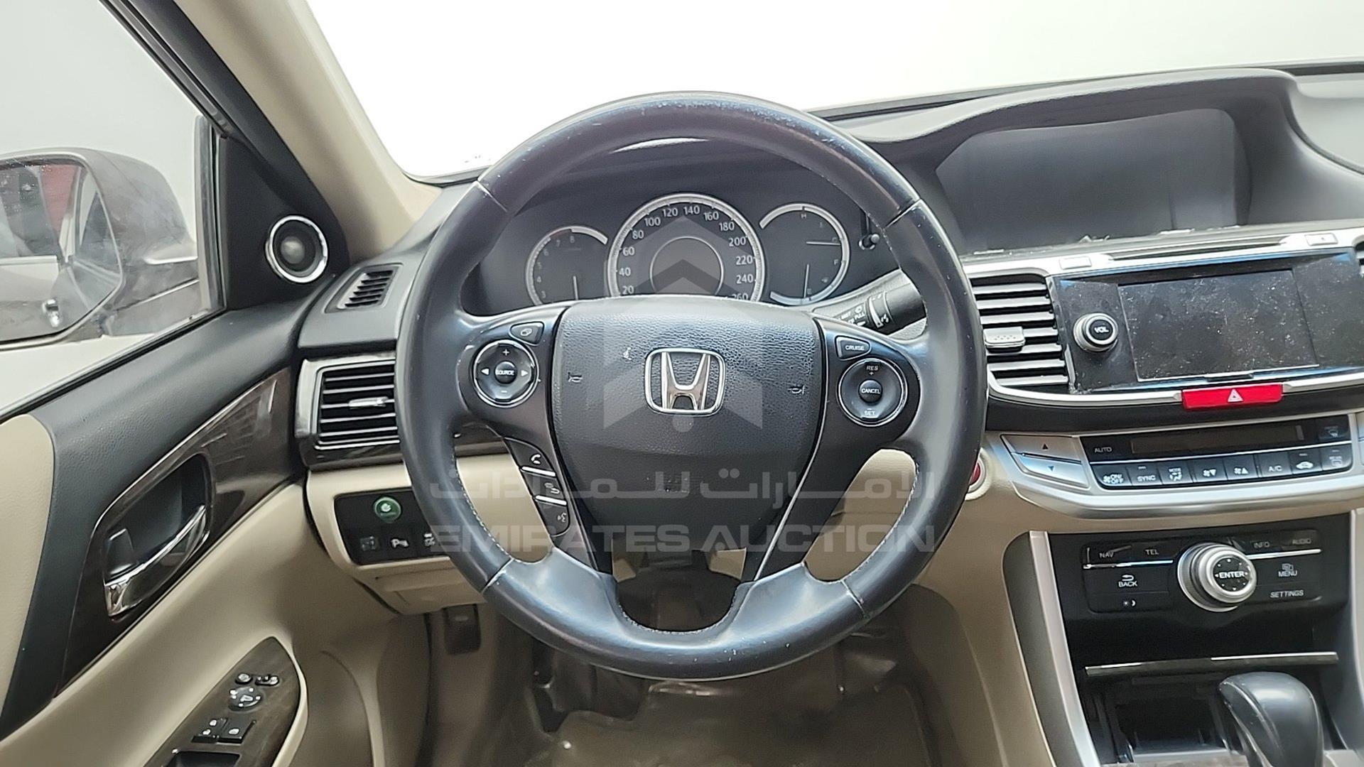 2015 HONDA ACCORD VIN: LUCCR2665F3406434