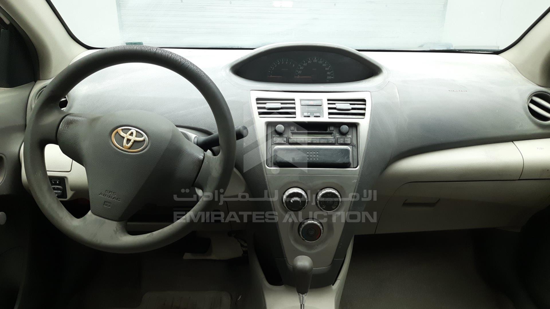 2010 TOYOTA YARIS VIN: JTDBW9232A1188342