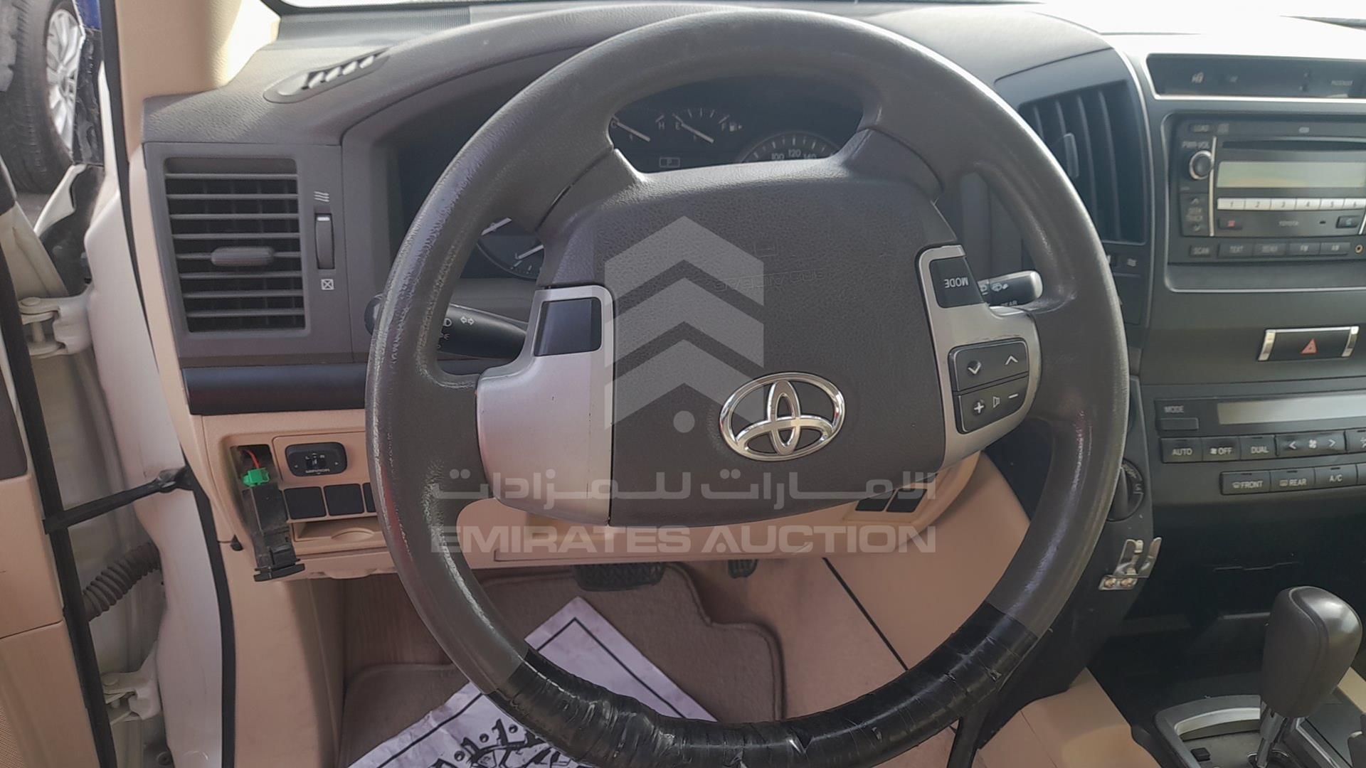 2013 TOYOTA LAND CRUISER VIN: JTMDU09J2D4075007