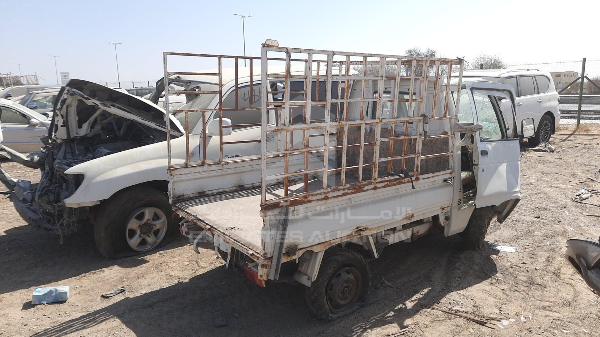 1996 DAIHATSU PICK UP VIN: S83P-145946