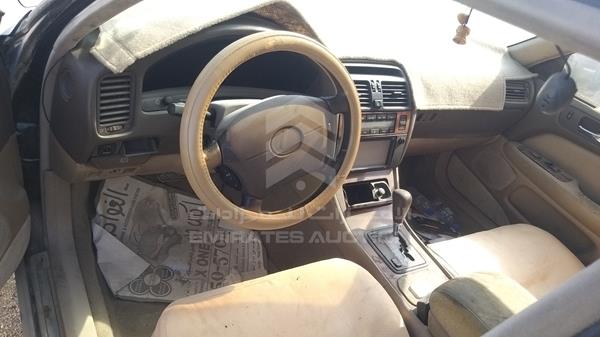 Lexus LS400 1996 JT8BH22F2T0050495 Image 14