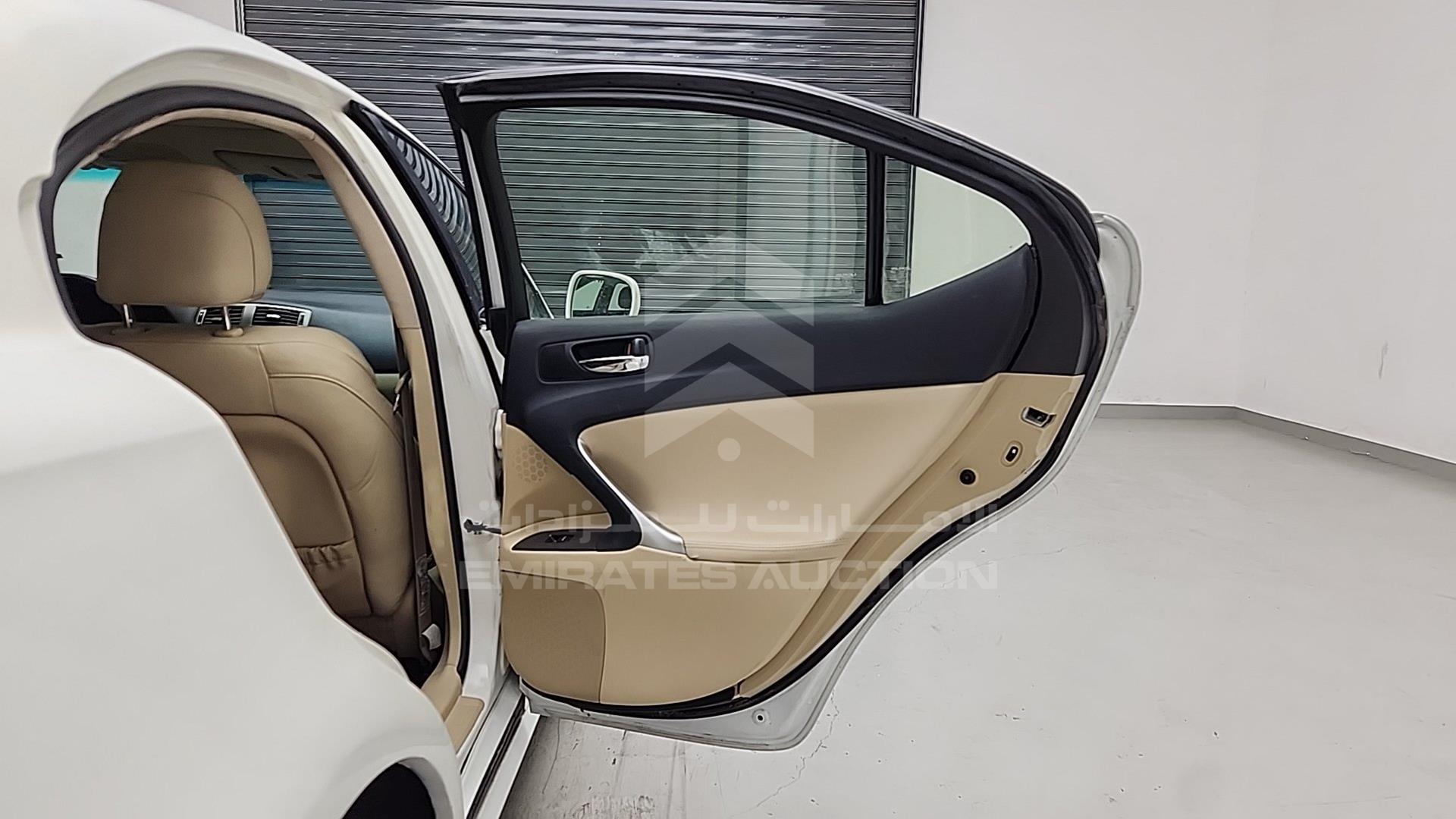 2008 LEXUS IS 250 VIN: JTHBK262385084075