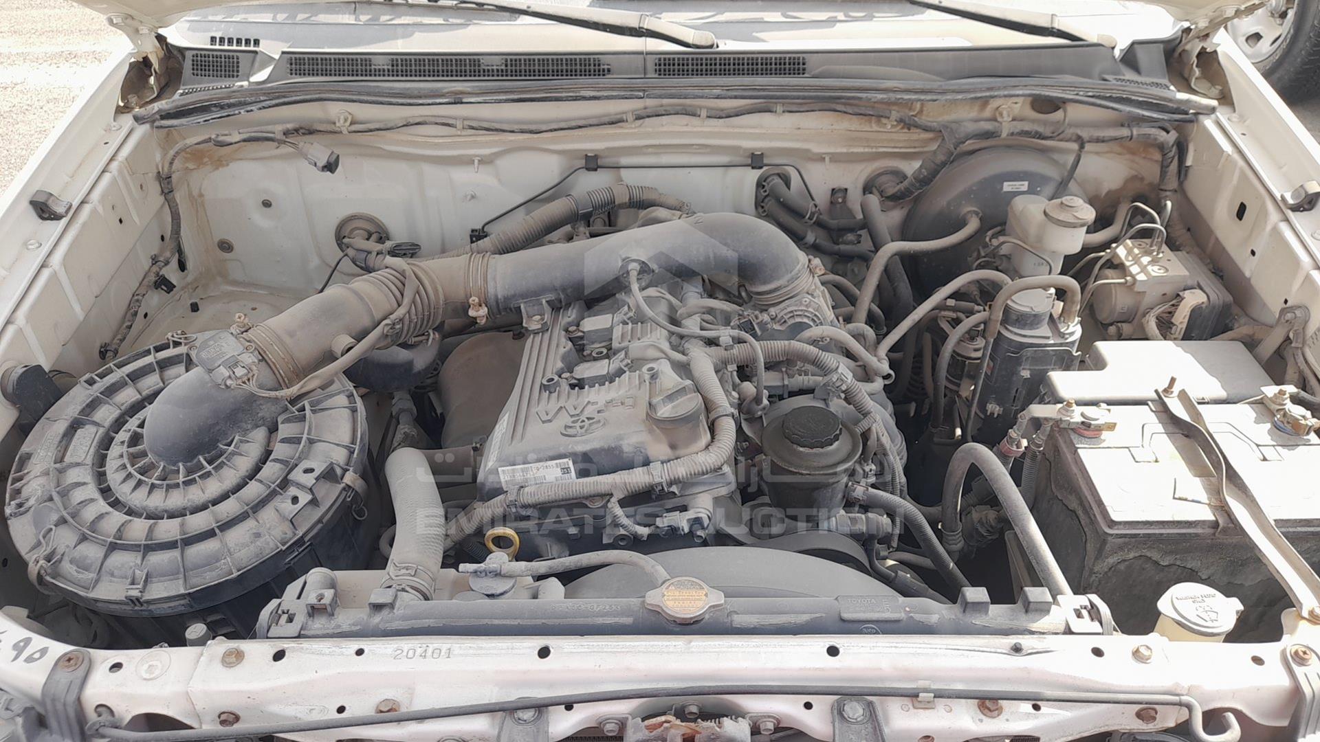 2014 TOYOTA HILUX VIN: MR0EX12G0E2347200
