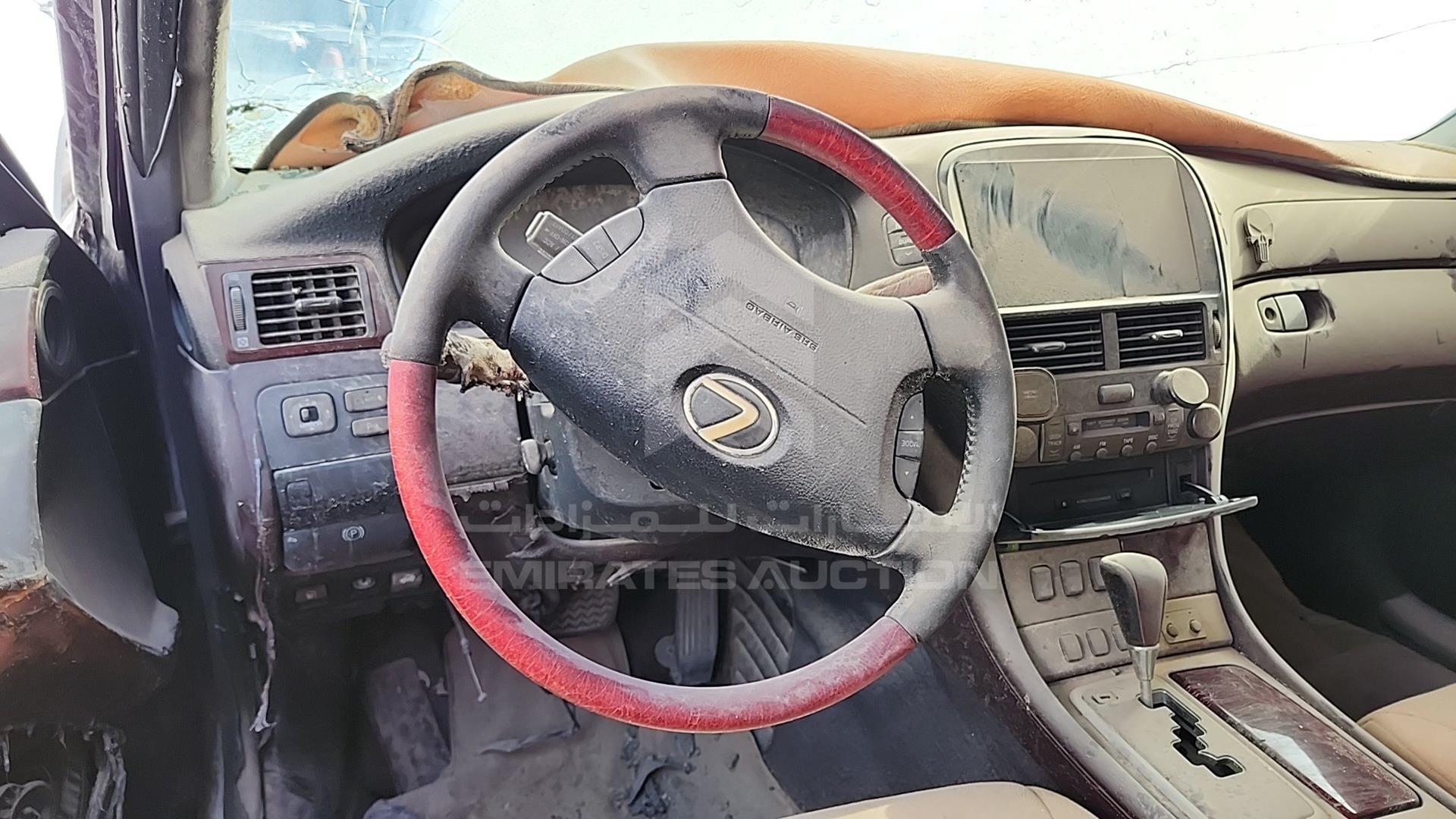 2001 LEXUS LS 430 VIN: JTHBN30F510007414