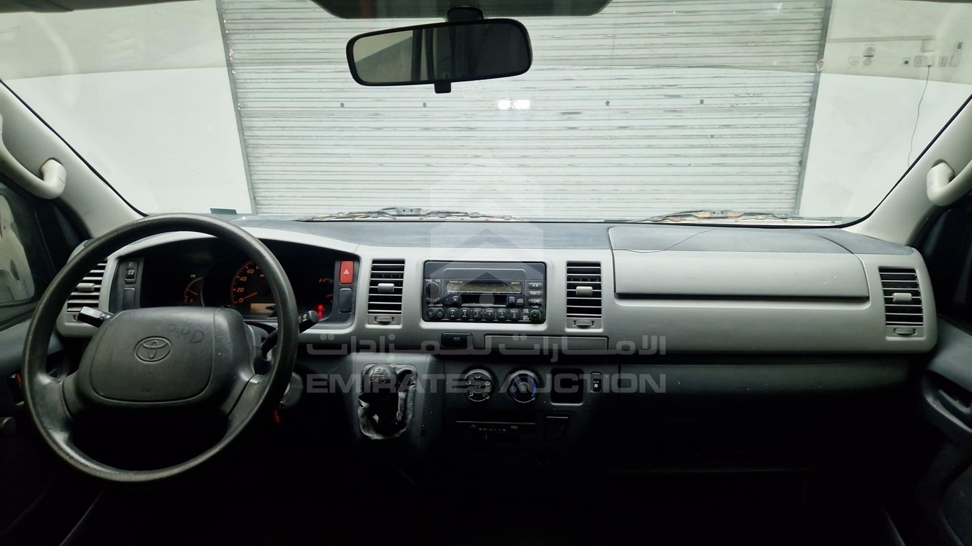 2008 TOYOTA HIACE VIN: JTGJX02PX83001664