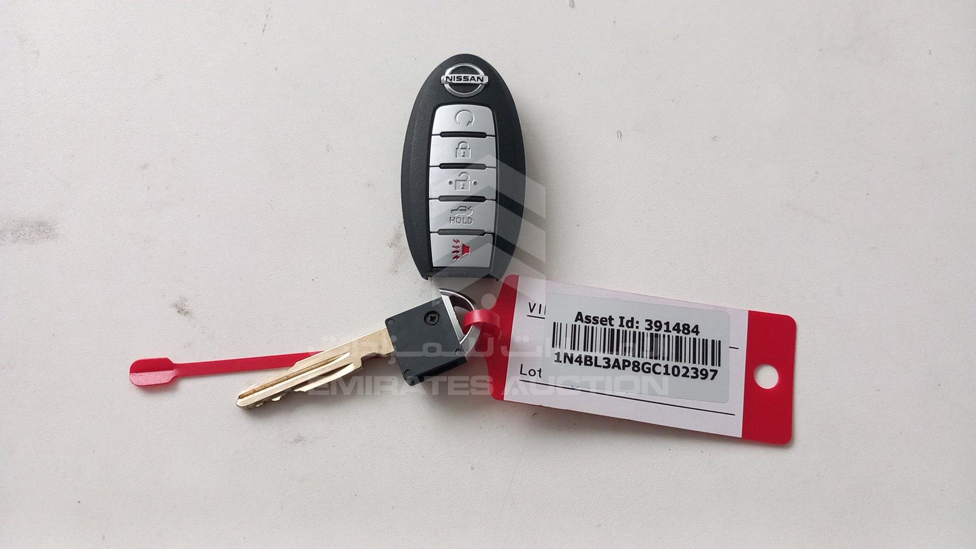 2016 NISSAN ALTIMA VIN: 1N4BL3AP8GC102397