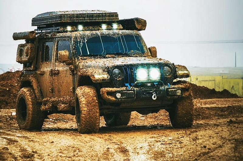 Emirates Auction and Ghaith Humanitarian Platform Open Online Bidding for Ghaith Vehicle