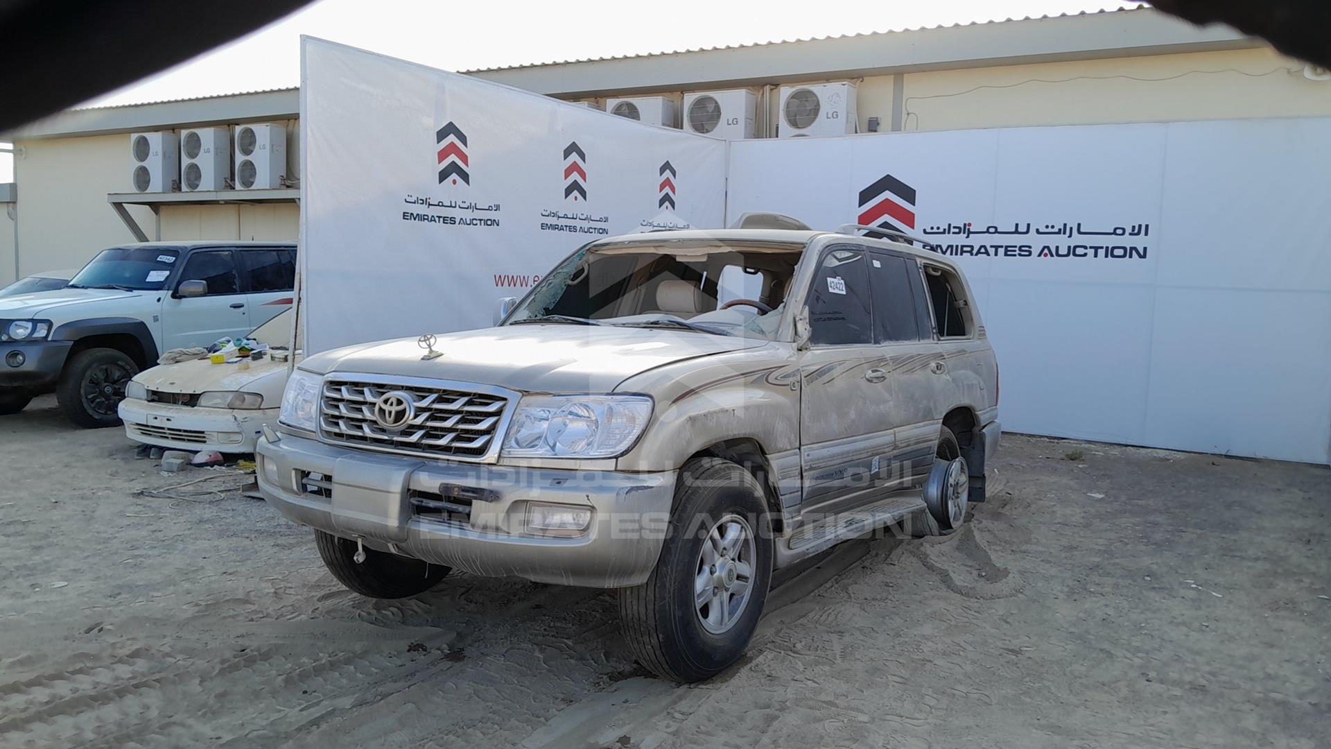 2006 TOYOTA LAND CRUISER VIN: JTEHT05J262085590