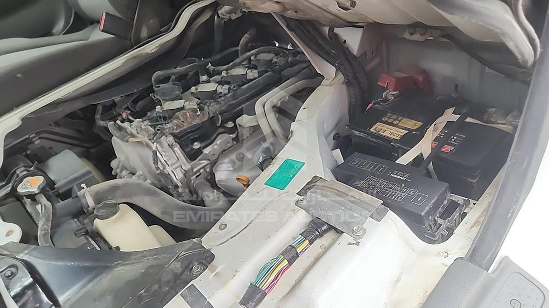 2020 Nissan Urvan — Engine Bay — Photo 20