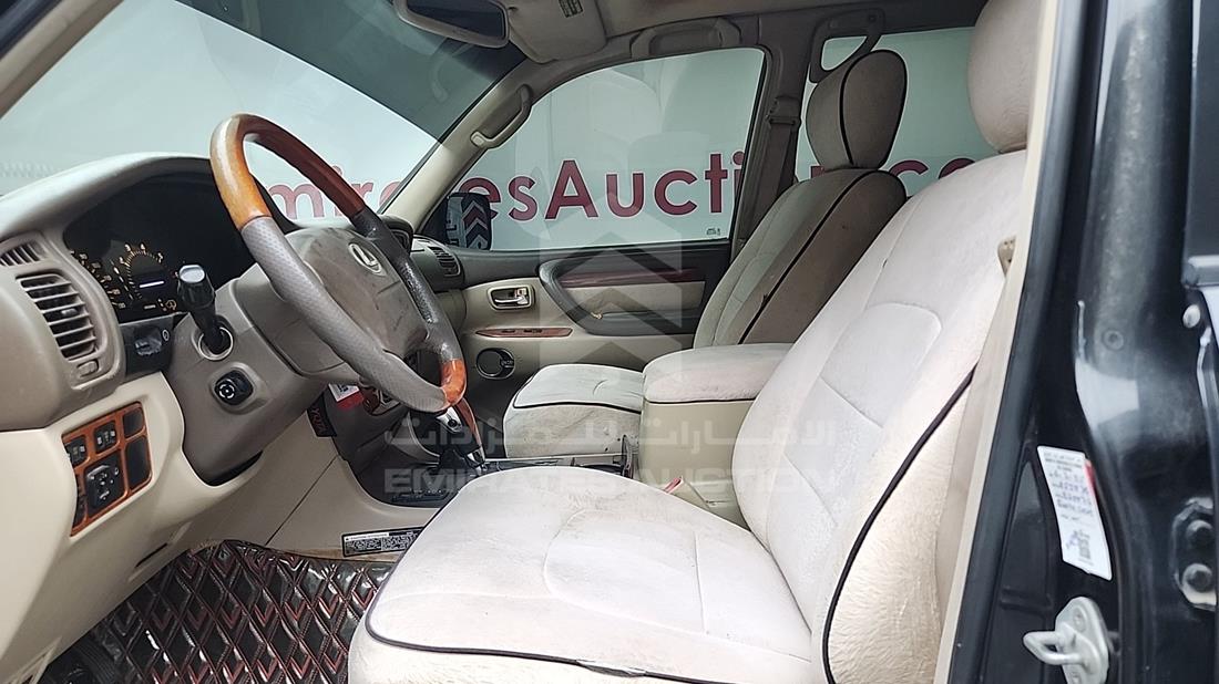 2002 Lexus LX 470 — Front Left Driver Seat View — Photo 12