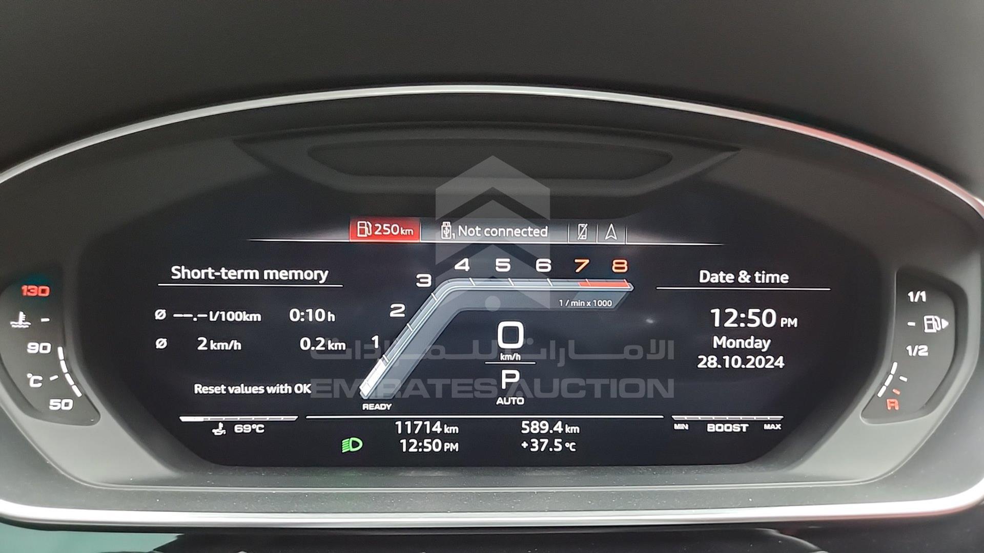 2020 AUDI S8 VIN: WAUZZZF85LN013510