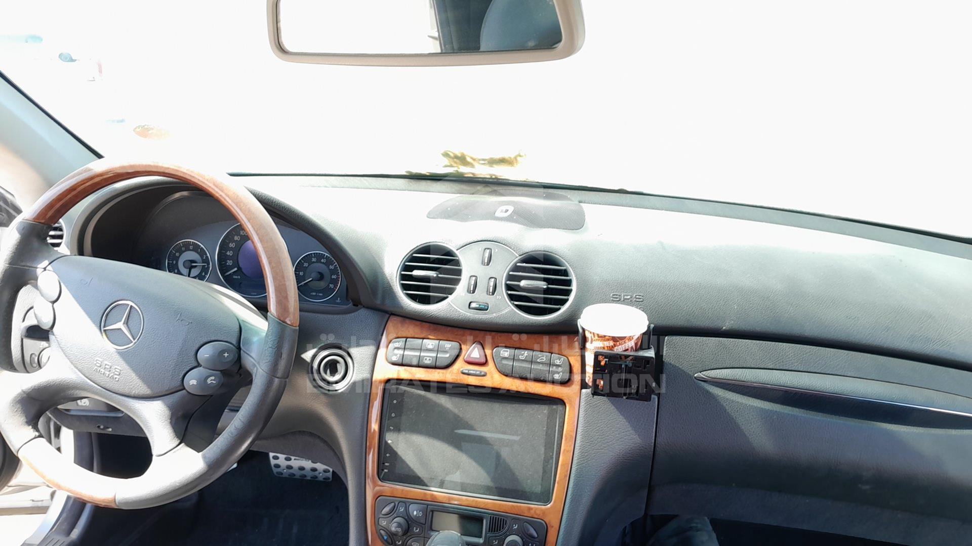 2004 MERCEDES CLK320 VIN: WDB2093651F074586